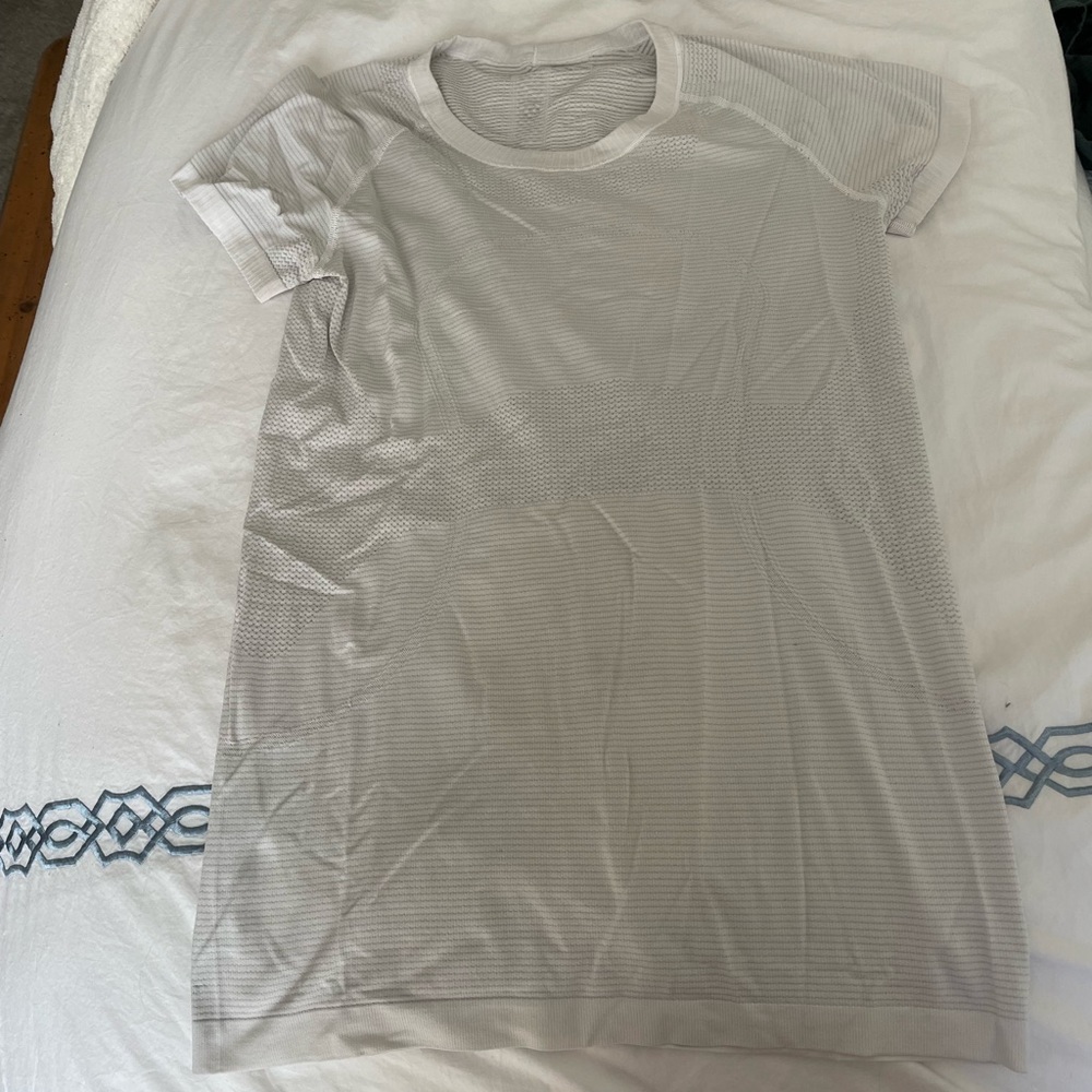 White Lululemon shirt